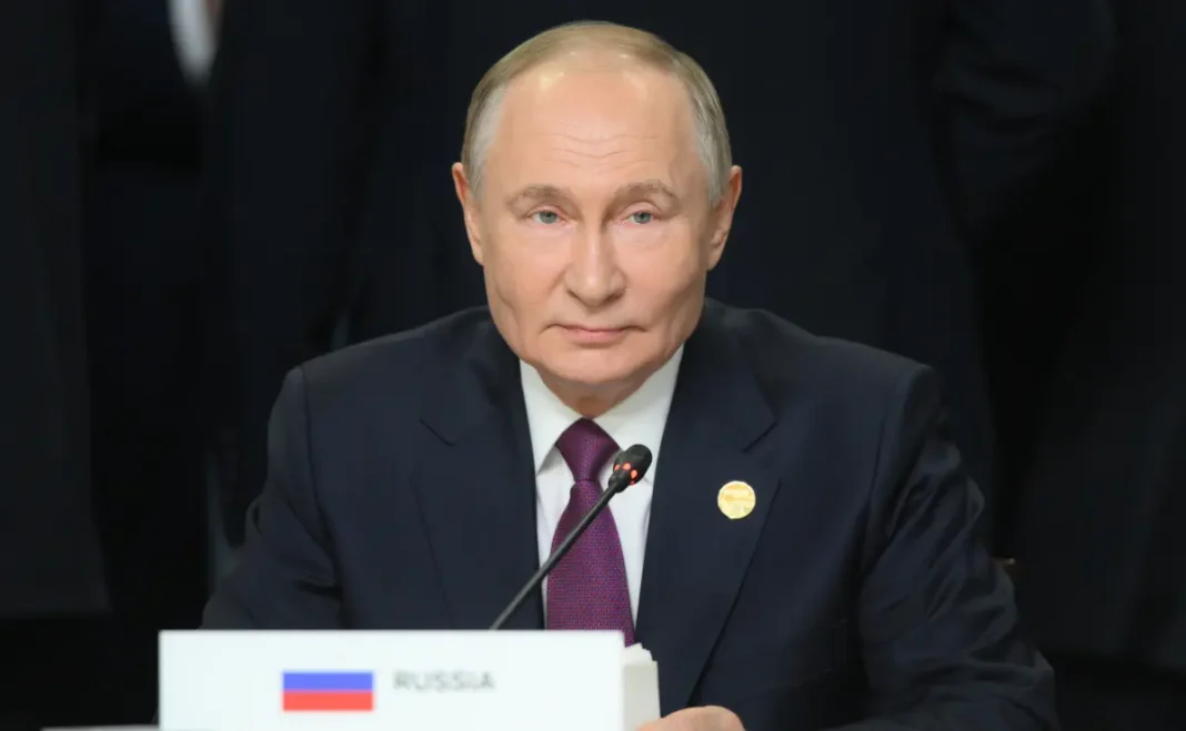 EN RUSIA AHARA