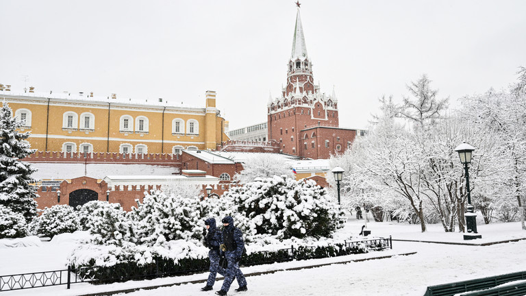 NIEVE EN MOSCU