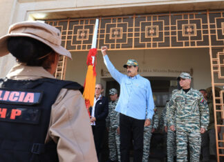 Maduro anuncia el proceso de alistamiento militar en toda Venezuela ante tensiones con EE.UU.